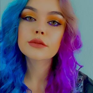 Meet your Posher, Kat